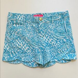 Lilly Pulitzer Palmita Stretch Shorts Succulent Blue. Size 4. Gold Shell button.